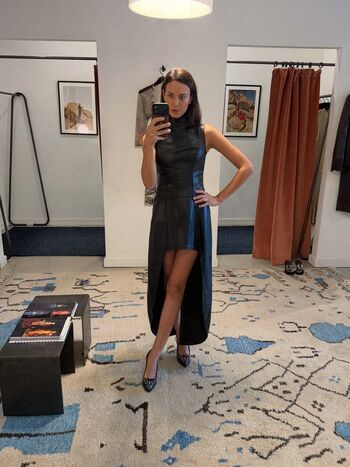 Full leaked Odette annable private photo