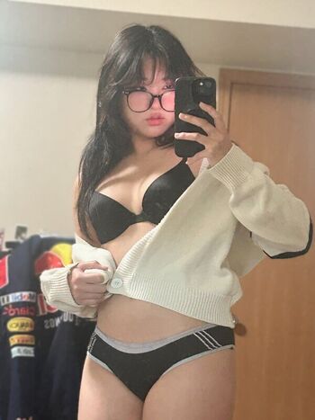 Full leaked Offbrandtea private photo