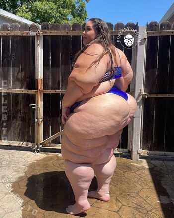 Full leaked Officialboberry private onlyfans photo