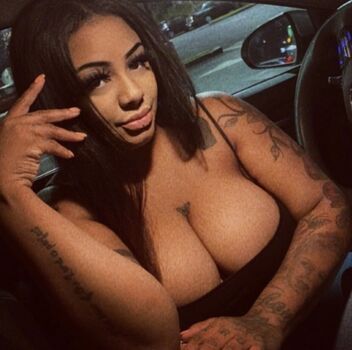 Full leaked Officiallynicoleeeee private onlyfans photo