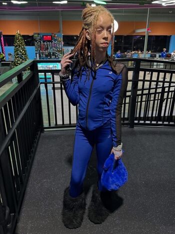Full leaked Officialshayydee  page private photo