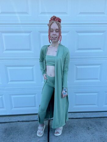 Full leaked Officialshayydee  page private photo