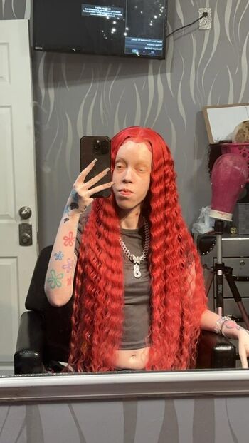 Full leaked Officialshayydee  page private photo