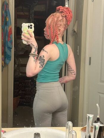 Full leaked Officialshayydee private photo