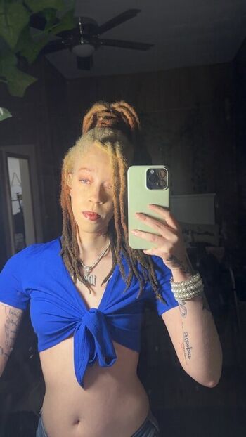 Full leaked Officialshayydee private photo