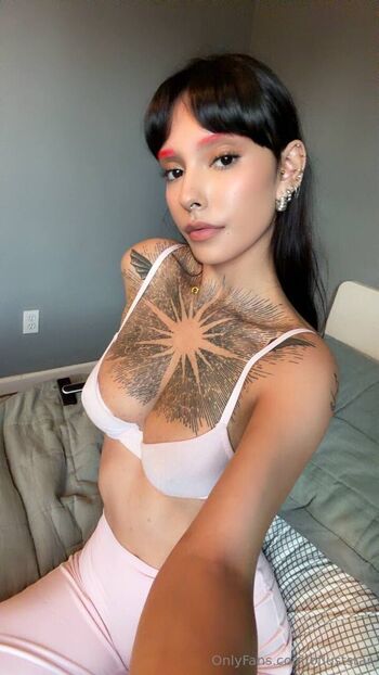 Full leaked Ofluststar private photo