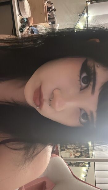 Full leaked Okneesuh private onlyfans photo