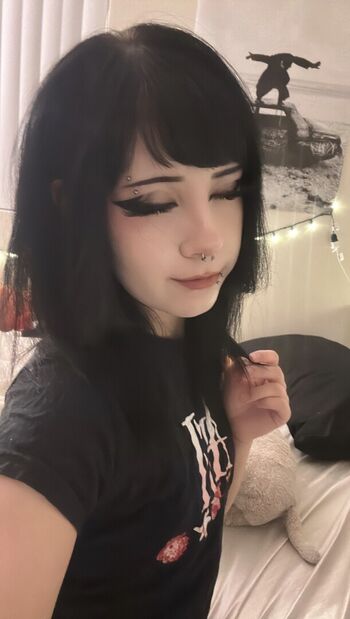 Full leaked Okneesuh private onlyfans photo