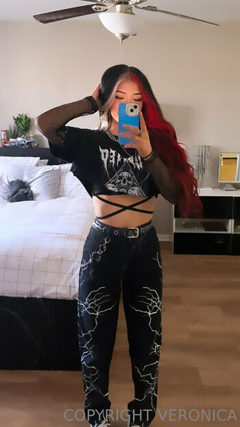 Full leaked Okokveronica private photo