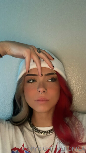 Full leaked Okokveronica private photo