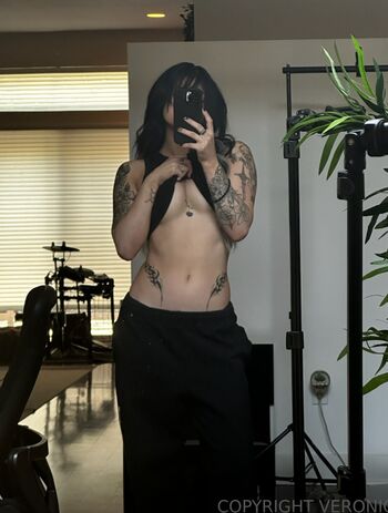 Full leaked Okokveronica private photo
