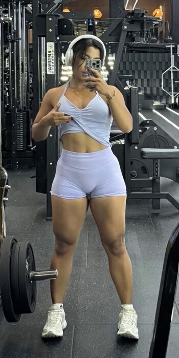 Full leaked Okyyoliviaa  page private onlyfans photo