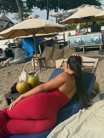 Full leaked Okyyoliviaa private onlyfans photo