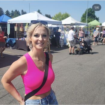 Full leaked Oldladyteeps private photo