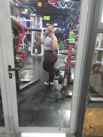 Full leaked Oliveranoee private photo