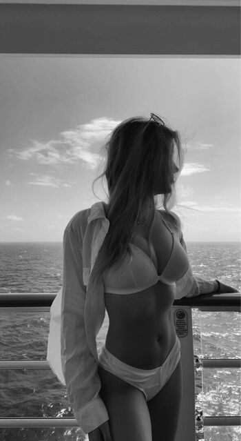 Full leaked Olivia alves private photo