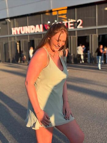Full leaked Olivia hurley private photo