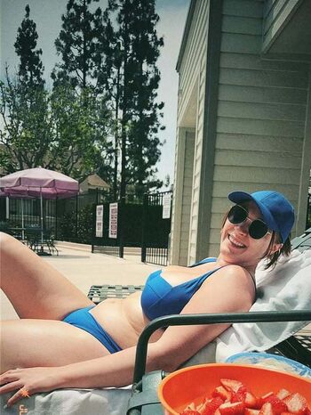 Full leaked Olivia hurley private photo