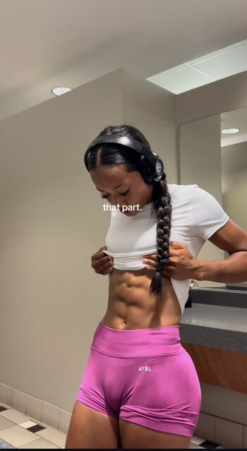 Full leaked Olivia jewel private onlyfans photo