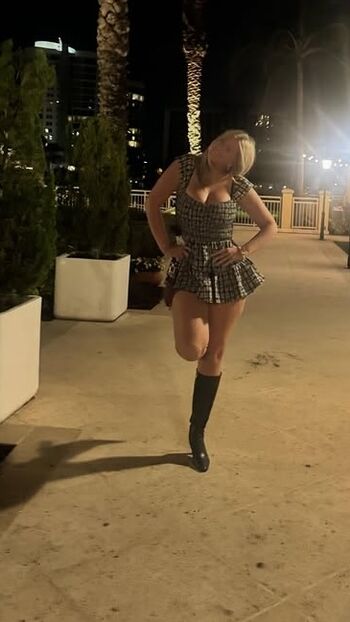 Full leaked Olivia kuehner page private photo