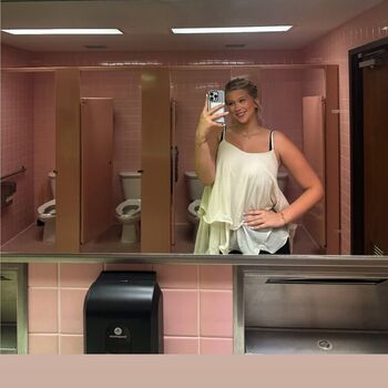 Full leaked Olivia kuehner private photo