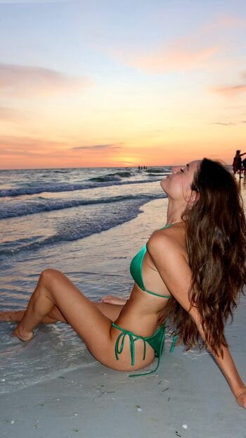 Full leaked Olivia lecuru private photo
