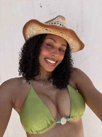 Full leaked Olivia nelson ododa private photo