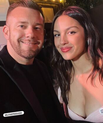 Full leaked Olivia rodrigo  page private onlyfans photo