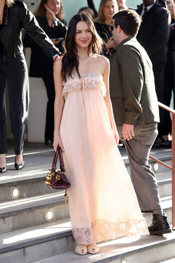 Full leaked Olivia rodrigo  page private onlyfans photo