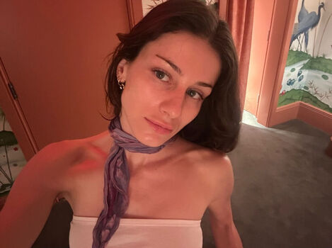 Full leaked Olivia rouyer private photo