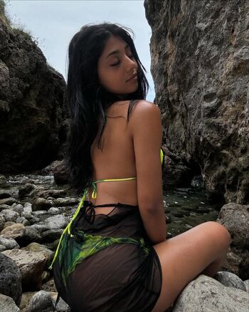 Full leaked Oliviafairy private photo