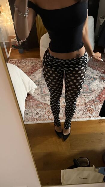 Full leaked Oliviaraynn private onlyfans photo