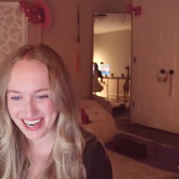 Full leaked Oliviaxfaye private photo
