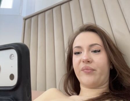 Full leaked Olivkavif private photo