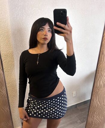 Full leaked Omly page private photo