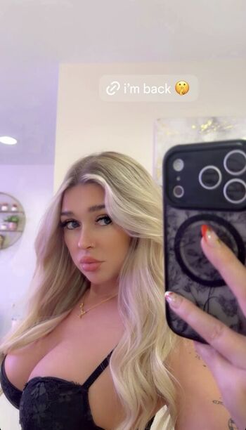 Full leaked Omgitsemma private photo