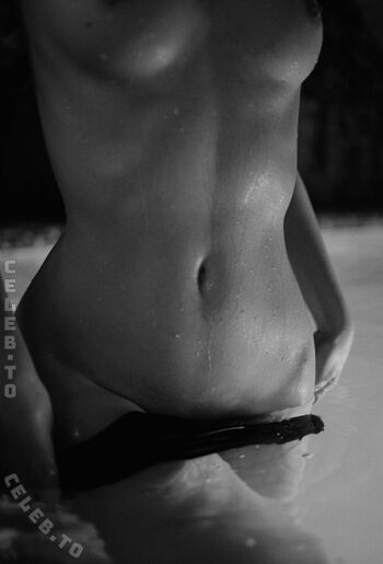 Full leaked Omletik private onlyfans photo