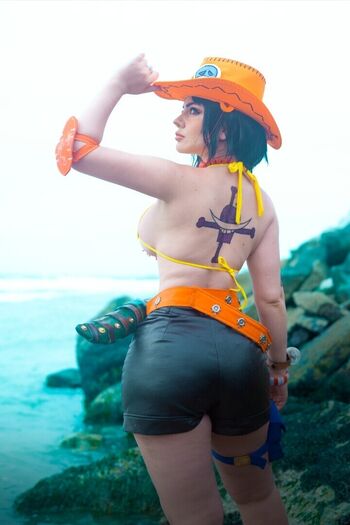 Full leaked One piece page private onlyfans photo