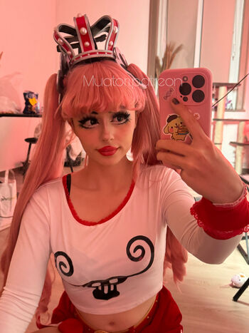 Full leaked One piece page private onlyfans photo