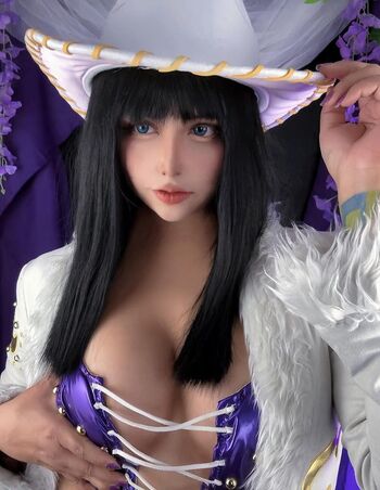 Full leaked One piece page private onlyfans photo