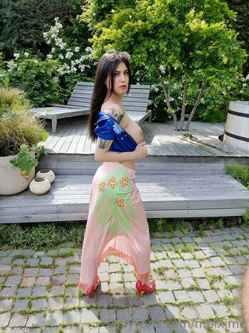 Full leaked One piece page private onlyfans photo