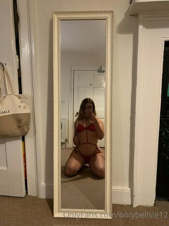 Full leaked Onlybellsie page private photo