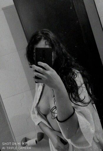 Onlycallmelala