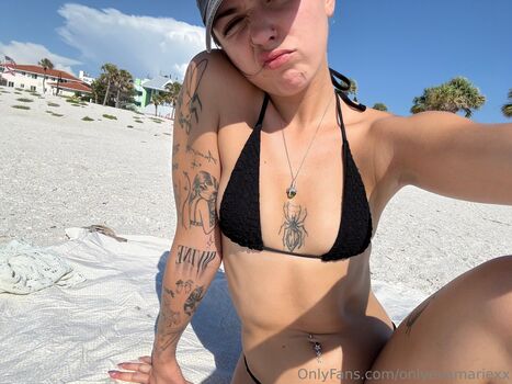 Full leaked Onlyevamariexx private photo