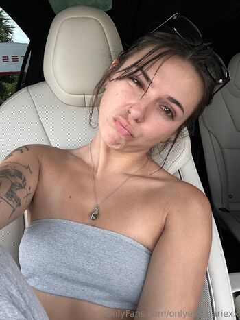 Full leaked Onlyevamariexx private photo