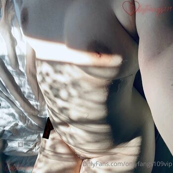 Full leaked Onlyfangs private onlyfans photo