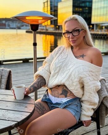Full leaked Onlynina private onlyfans photo