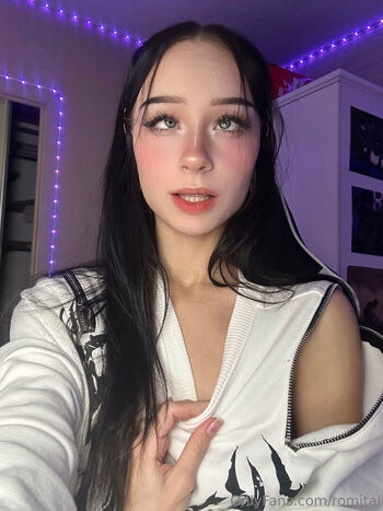 Full leaked Onlyromituly page private onlyfans photo