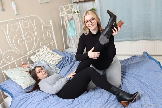Full leaked Onlytease page private photo