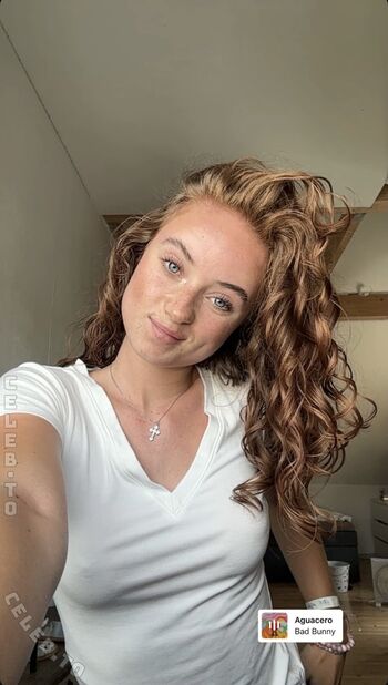 Full leaked Onlyx emilia private photo